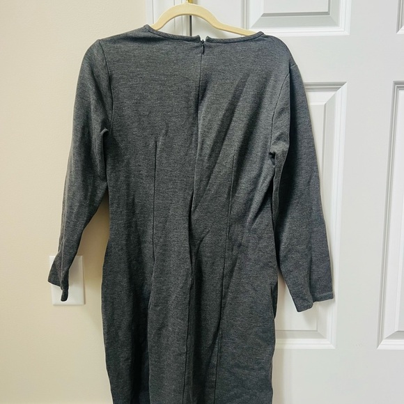 Like new casual J.crew gray dress size 10. - Picture 3 of 4